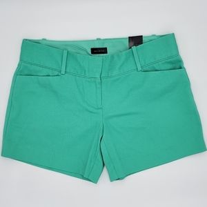 NWT The Limited Tailored Women's Shorts Seafoam Green size 8